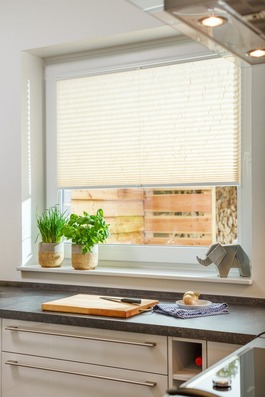 Plissee von B�scher