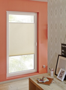 Plissee von B�scher